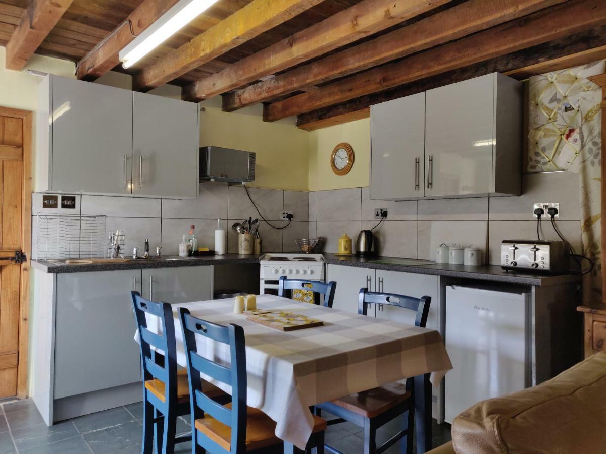 Row Farm Cottage Милом Экстерьер фото